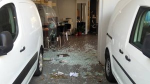 Επίθεση σε ασφαλιστικό γραφείο!