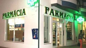 Γιατί αντιδρούν οι Ιταλοί φαρμακοποιοί