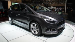 Το πολυτελές Ford S-MAX