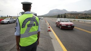 Υπερβολική ταχύτητα και μέθη οι κυριότερες παραβάσεις κατά την περίοδο των γιορτών!