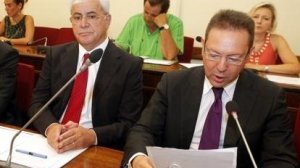 Πωλούνται όλες οι μετοχές δημοσίων εταιρειών