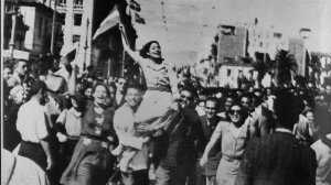 12 Οκτωβρίου 1944: 71 χρόνια από την απελευθέρωση της Αθήνας