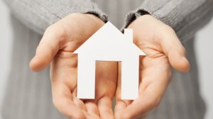 Τι πρέπει να γνωρίζετε για την αναστολή των πλειστηριασμών