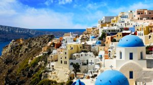 Αύξηση 36,8% στο ταξιδιωτικό ισοζύγιο το τετράμηνο