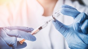 Υπ. Υγείας: Υπάρχει επάρκεια στα εμβόλια ιλαράς- παρωτίτιδας- ερυθράς