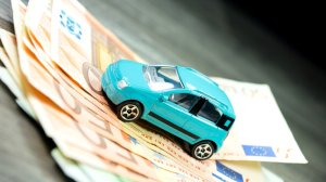 Υψηλά πρόστιμα για τα ανασφάλιστα οχήματα. Ανανεώστε έγκαιρα το συμβόλαιό σας!