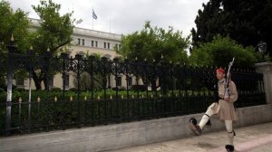 Ραγδαίες πολιτικές εξελίξεις. Στις 17 Δεκεμβρίου η πρώτη ψηφοφορία για Πρόεδρο της Δημοκρατίας
