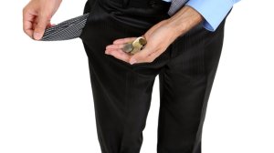 Τα δίνουν όλα στις Τράπεζες και οι ασφαλιστές άνεργοι και απελπισμένοι ακούνε δηλώσεις, ομιλίες και μέτρα…