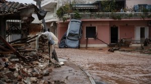 Στους 21 ανήλθε ο αριθμός των νεκρών στη Μάνδρα-1.184 κτίρια έχουν πληγεί!