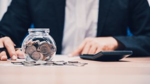 Τι θα πληρώνουν οι ασφαλιστικές στην Τράπεζα της Ελλάδος;