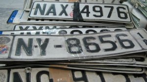 Σας ενδιαφέρει αν σας έχουν πάρει πινακίδες και άδεια οδήγησης!