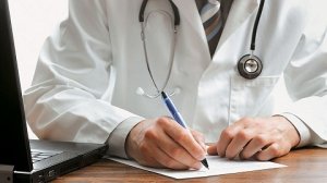 Οι ασφαλισμένοι θα πληρώνουν και τις ιατρικές επισκέψεις 