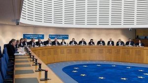 Στο Στρασβούργο κατά του Μνημονίου δικηγόροι και μηχανικοί 