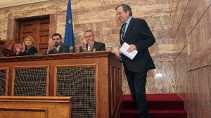 Για κίνδυνο εξόδου από το ευρώ εάν έλθει ο ΣΥΡΙΖΑ στην εξουσία μίλησε ο Σαμαράς