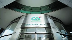 Eπέστρεψε στην Ελλάδα η Credit Agricole ως μεγαλομέτοχος της Alpha Bank