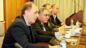 Αποκλειστικό: Παρέμβαση Χατζηθεοδοσίου στον Σταθάκη για τις τραπεζικές πρακτικές σε βάρος των ασφαλιστών