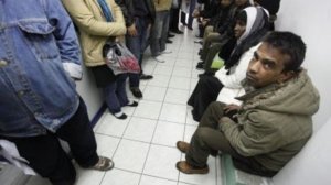 Προσφυγή στο ΣτΕ για τα διπλάσια νοσήλια των μεταναστών