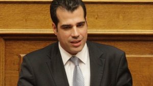 Βγήκε από την Εντατική ο Θανάσης Πλεύρης. Τι λέει το ιατρικό ανακοινωθέν