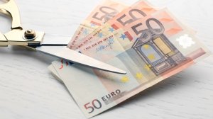 Μειώσεις 20% στις συντάξεις και στο βάθος αντισταθμιστικά οφέλη - Αλαλούμ στον ΕΦΚΑ!