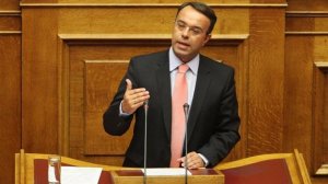 Χρήστος Σταϊκούρας: Δεν μειώνονται οι συντάξεις του Δημοσίου
