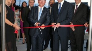 Νέο κτίριο CNP Cyprus Insurance Holdings. Εγκαίνια μιας νέας δυναμικής πορείας!