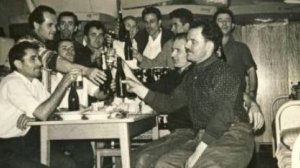 Πλάνα από Έλληνες μετανάστες της Γερμανίας