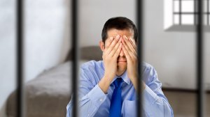Ισχύει το ασφαλιστήριο συμβόλαιο εάν ο ασφαλισμένος φυλακιστεί; Το nextdeal.gr ενημερώνει!