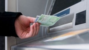 Κλειστό το Χρηματιστήριο Αθηνών. Ποιες συναλλαγές δεν γίνονται στις τράπεζες