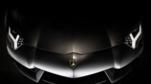 Η Lamborghini «παίρνει» κόσμο!