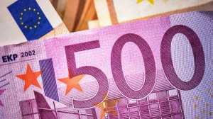 Στη Βουλή κατατέθηκε ο προϋπολογισμός του 2017. Τι προβλέπει για υγεία και κοινωνική ασφάλιση;