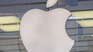 Το επόμενο iPhone της Apple θα λειτουργεί ως ψηφιακό πορτοφόλι