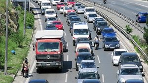 Κανονικά η τροφοδοσία της αγοράς με καύσιμα και αγαθά