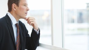 3 φορές μεγαλύτερα τα κόστη των μεσιτών ασφαλίσεων