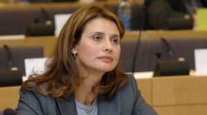 Αλλαγές και στην ασφάλιση των αγροτικών εκμεταλλεύσεων εξετάζει η Κατερίνα Μπατζελή 