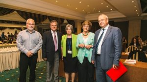 Άμεση η ανάγκη προώθησης των εμβολιασμών των Επαγγελματιών Υγείας