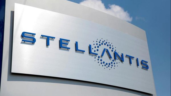 Stellantis: Επιπλέον 20 δις. ευρώ έσοδα από προϊόντα λογισμικού οχημάτων & τεχνητής νοημοσύνης!