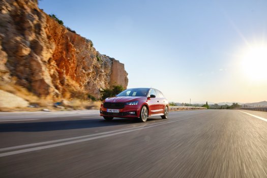Νέες προνομιακές προτάσεις Skoda με επιτόκιο 3,9%, 10 χρόνια εγγύηση και όφελος έως 16.000 ευρώ