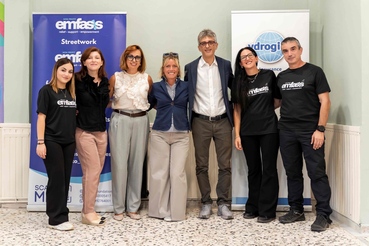 glinos_trikalon_ydrogios_x_reale_group_02.jpg