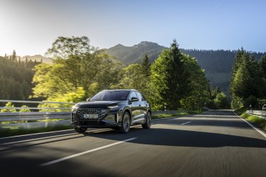 Audi Q4 SUV e-tron.jpg