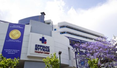 Εικόνα που περιέχει ρουχισμός, άτομο, κουστούμι, χαμόγελο
Το περιεχόμενο που δημιουργείται από τεχνολογία AI ενδέχεται να είναι εσφαλμένο.