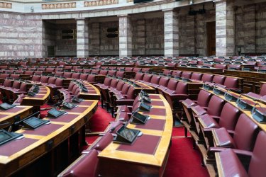 Εικόνα που περιέχει ρουχισμός, κουστούμι, άνδρας, άτομο
Το περιεχόμενο που δημιουργείται από τεχνολογία AI ενδέχεται να είναι εσφαλμένο.
