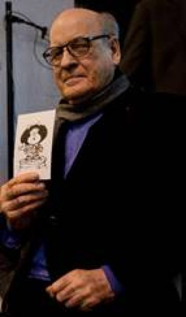 Εικόνα που περιέχει ανθρώπινο πρόσωπο, ρουχισμός, άτομο, άνδρας
Το περιεχόμενο που δημιουργείται από τεχνολογία AI ενδέχεται να είναι εσφαλμένο.