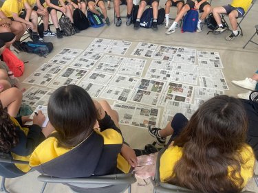 Εικόνα που περιέχει ανθρώπινο πρόσωπο, άτομο, ρουχισμός, άνδρας
Το περιεχόμενο που δημιουργείται από τεχνολογία AI ενδέχεται να είναι εσφαλμένο.