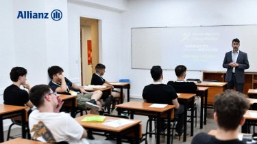 Allianz_6η Ελληνική Οικονομική Ολυμπιάδα.jpg