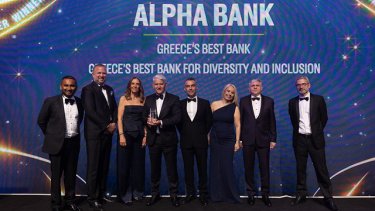 Euromoney Awards_Family Photo.jpg