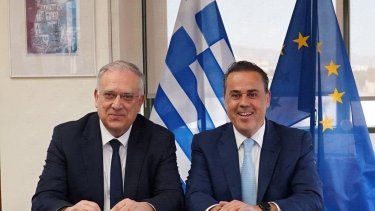 papastavrou-theodorikakos.jpg