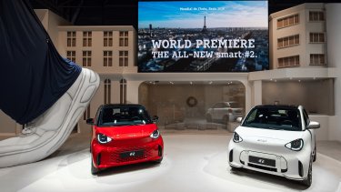 709943-smart_hashtag2_World Premiere-a4dea3-original-1791779808.jpg