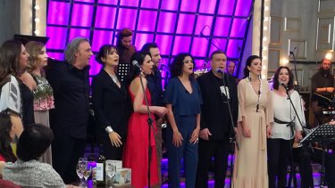 afierwma-ert1-m.theodorakis