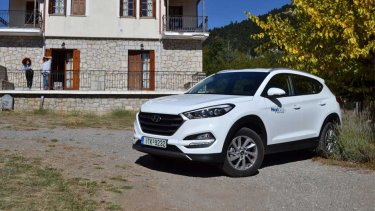 test-hyundai-tuscon-16-t-gdi-177ps-4x4-anoigma