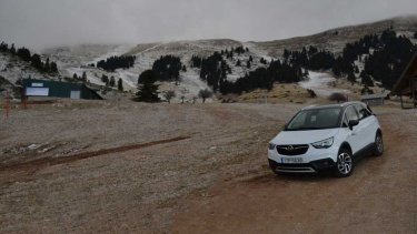 test-opel-crossland-16-crdi-anoigma